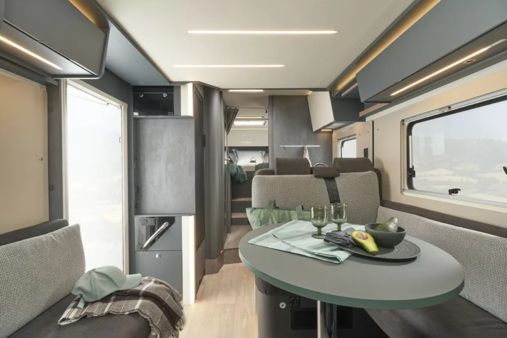 Laika Kosmo L 409 interior lounge